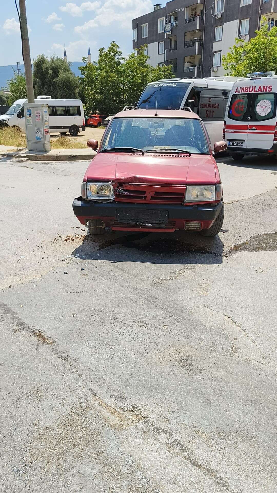 Muğla’da Otomobil ile Motosiklet Çarpıştı 3